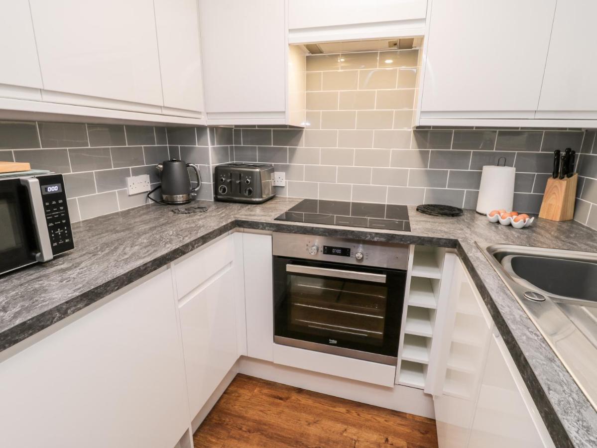 Parva Villa Middlesbrough Exterior photo