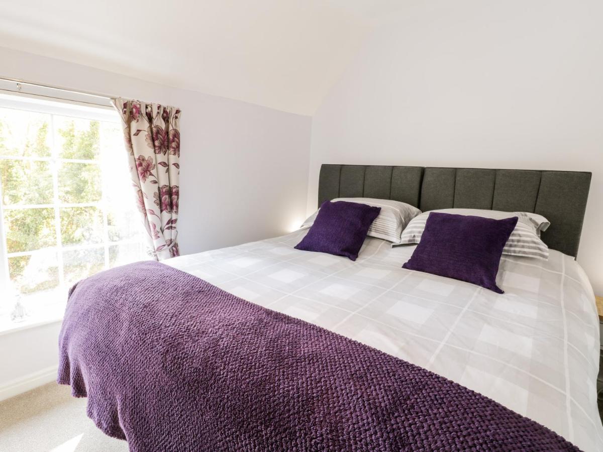 Parva Villa Middlesbrough Exterior photo